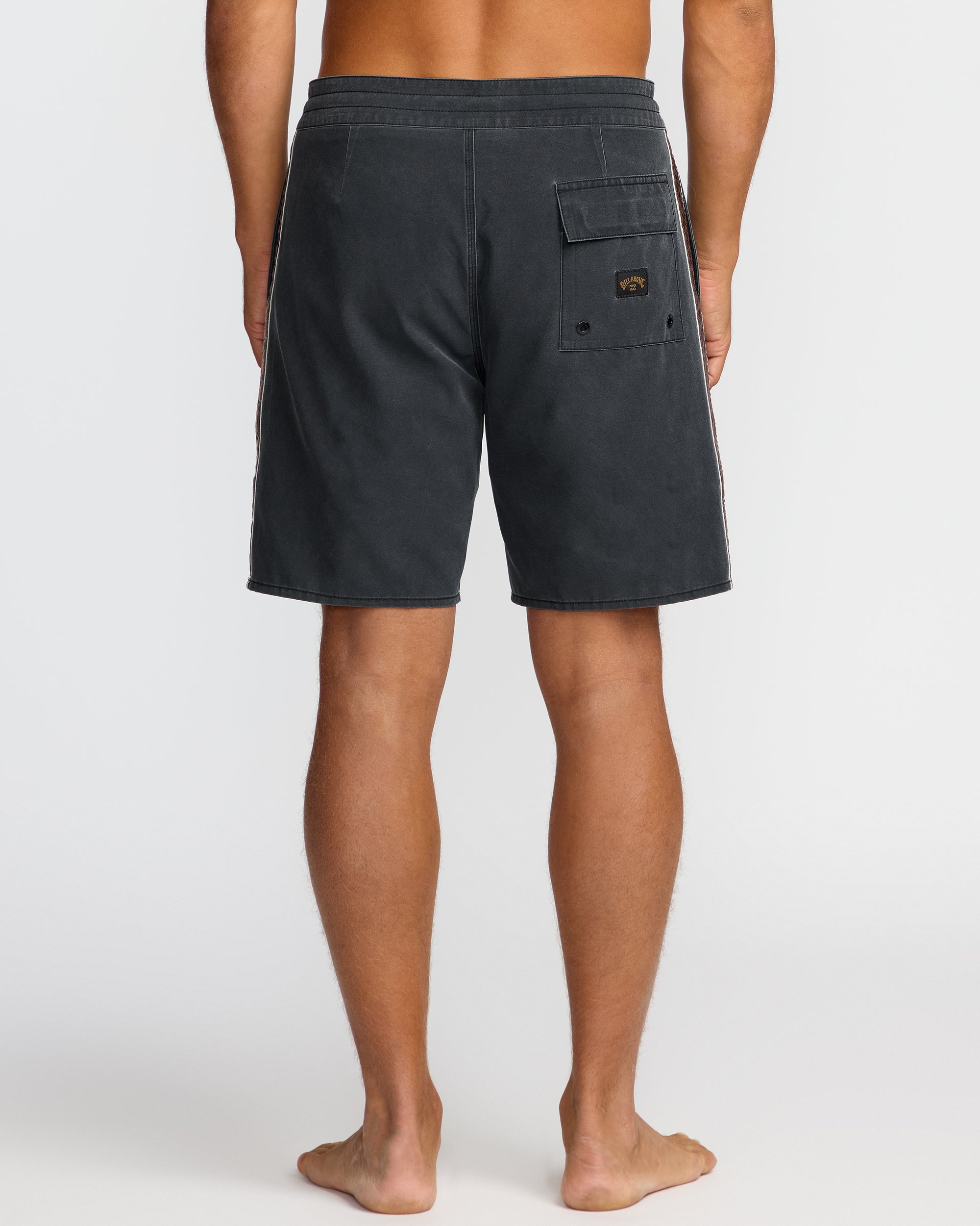 Wategos Lo Tide 19 Boardshorts - Phantom - Image 2