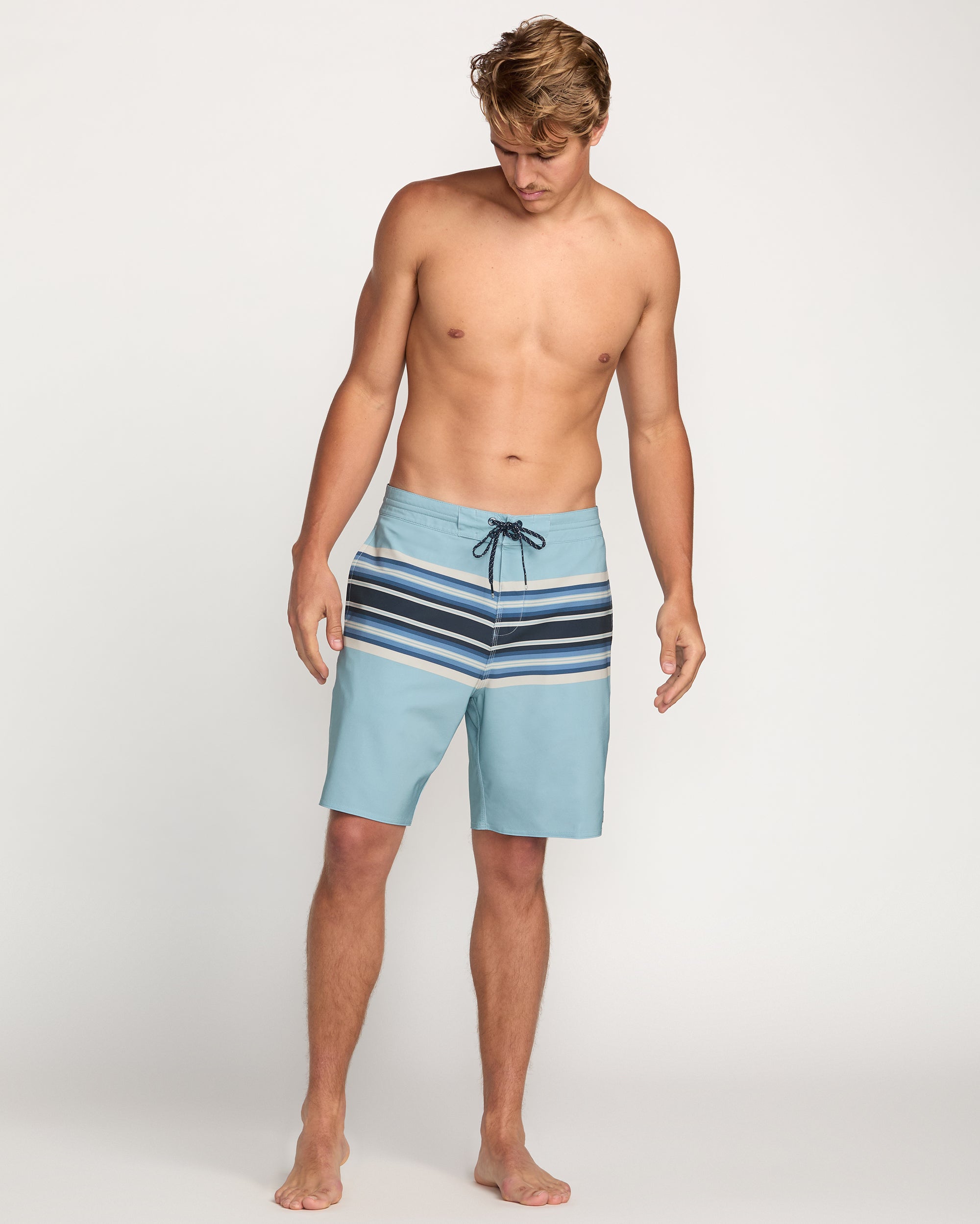 Spinner Lo Tide Boardshorts - Washed Blue - Image 5