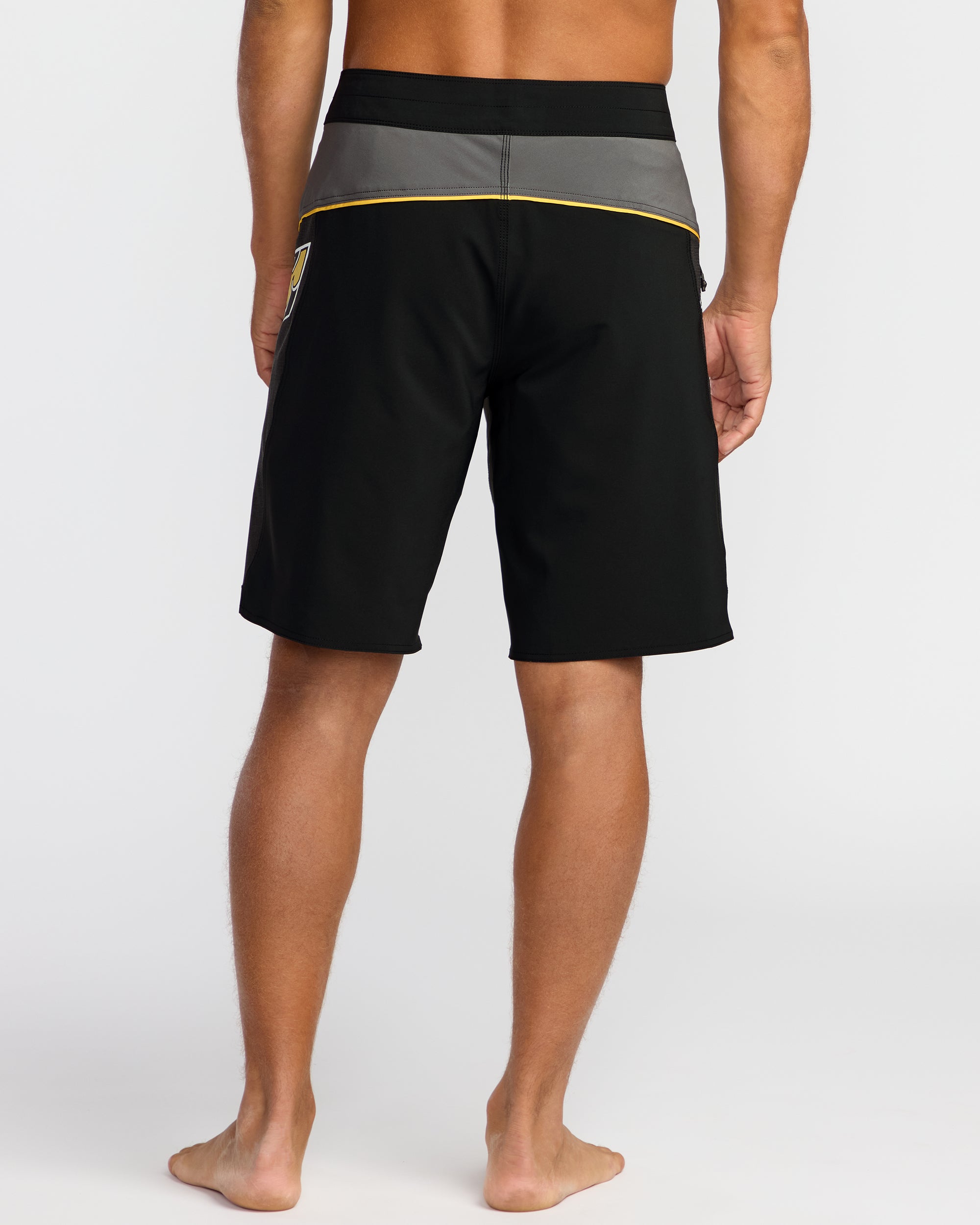Straddie Pro Performance 20 Boardshorts - Pewter - Image 4