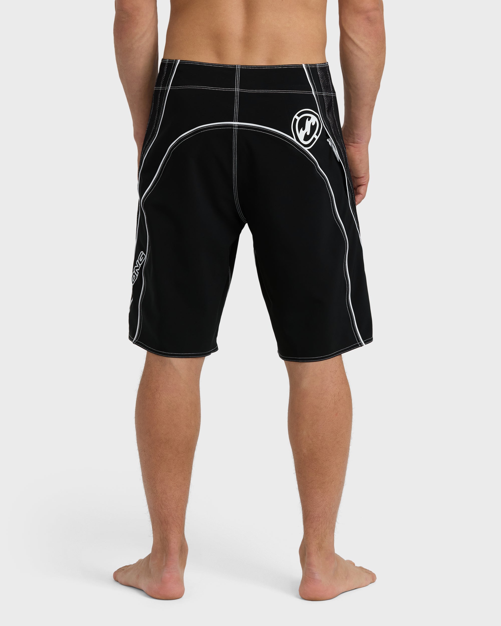 Fluid 2K Pro Performance 21 Boardshorts - Black White - Image 2