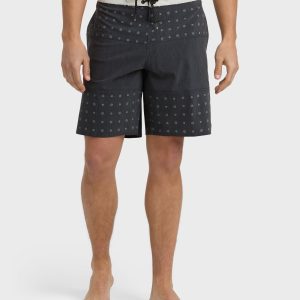 Tribong Lo Tide 19 Boardshorts - Black