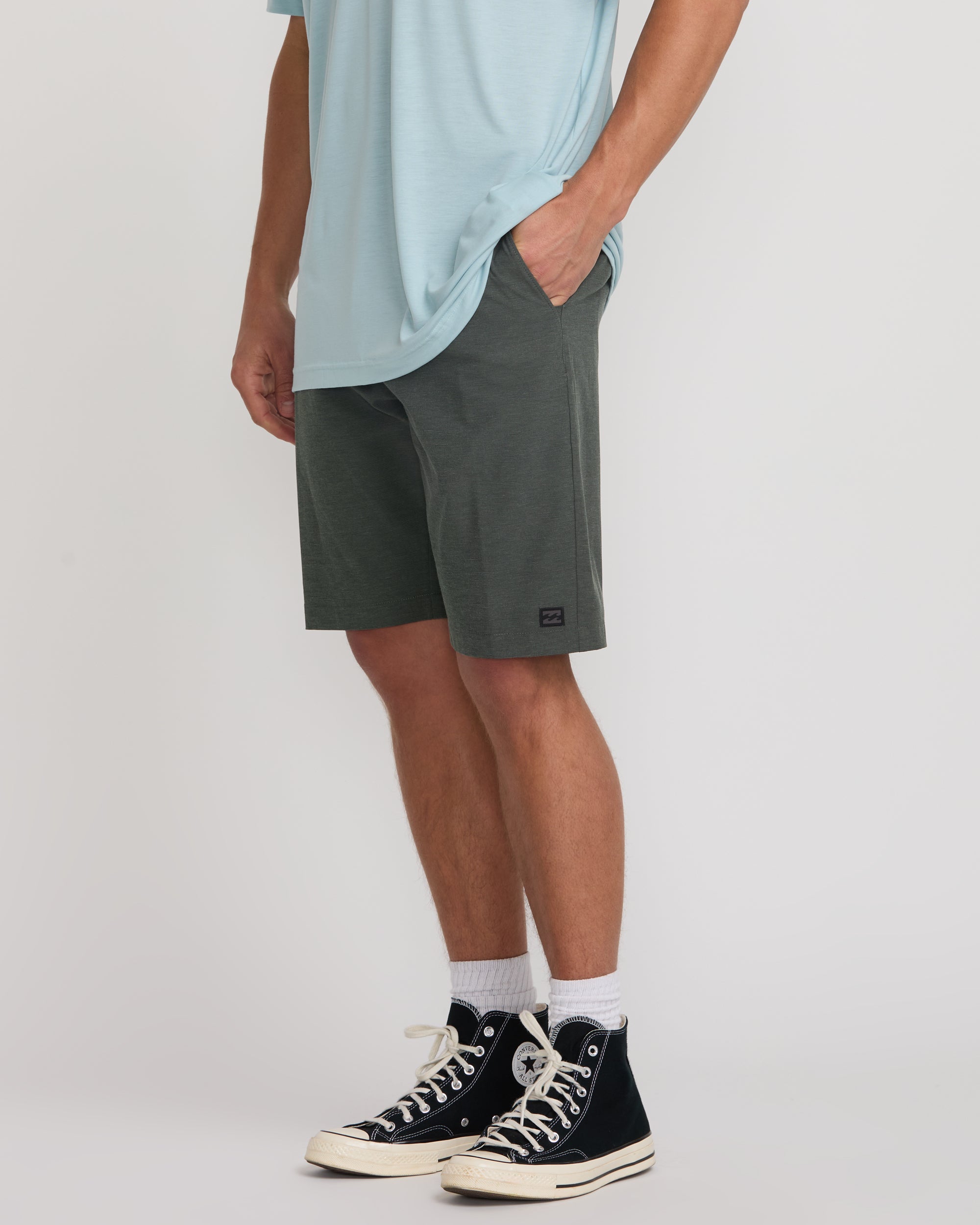 Crossfire Submersible 21 Hybrid Shorts - Asphalt - Image 6