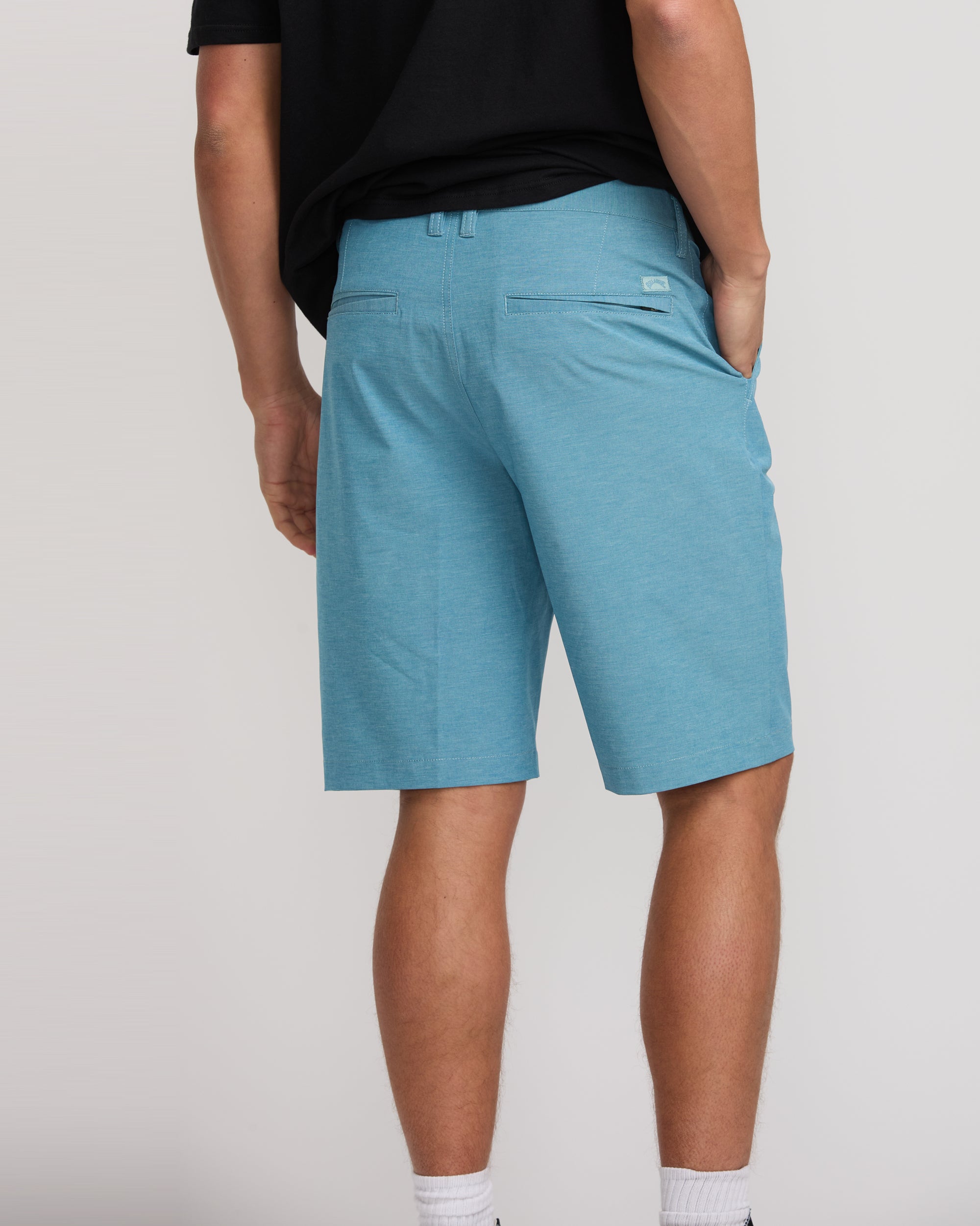 Crossfire Submersible 21 Hybrid Shorts - Glacier Blue - Image 8