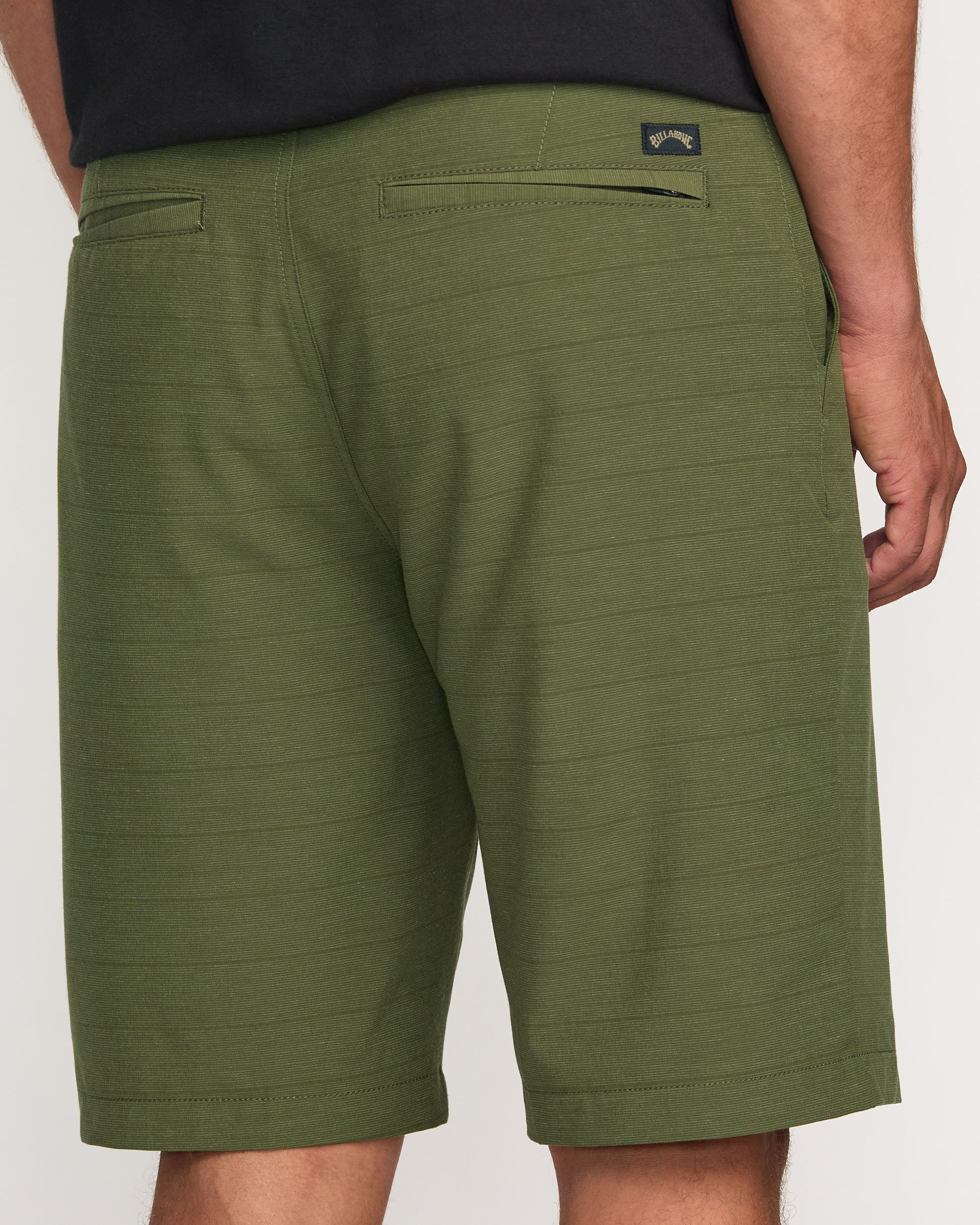 Crossfire Submersible 21 Hybrid Shorts - Olive - Image 7