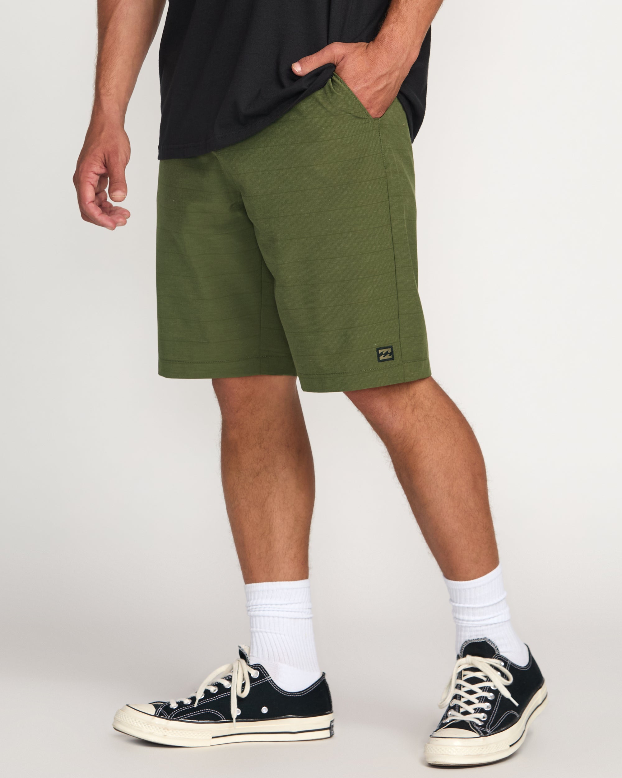 Crossfire Submersible 21 Hybrid Shorts - Olive - Image 6