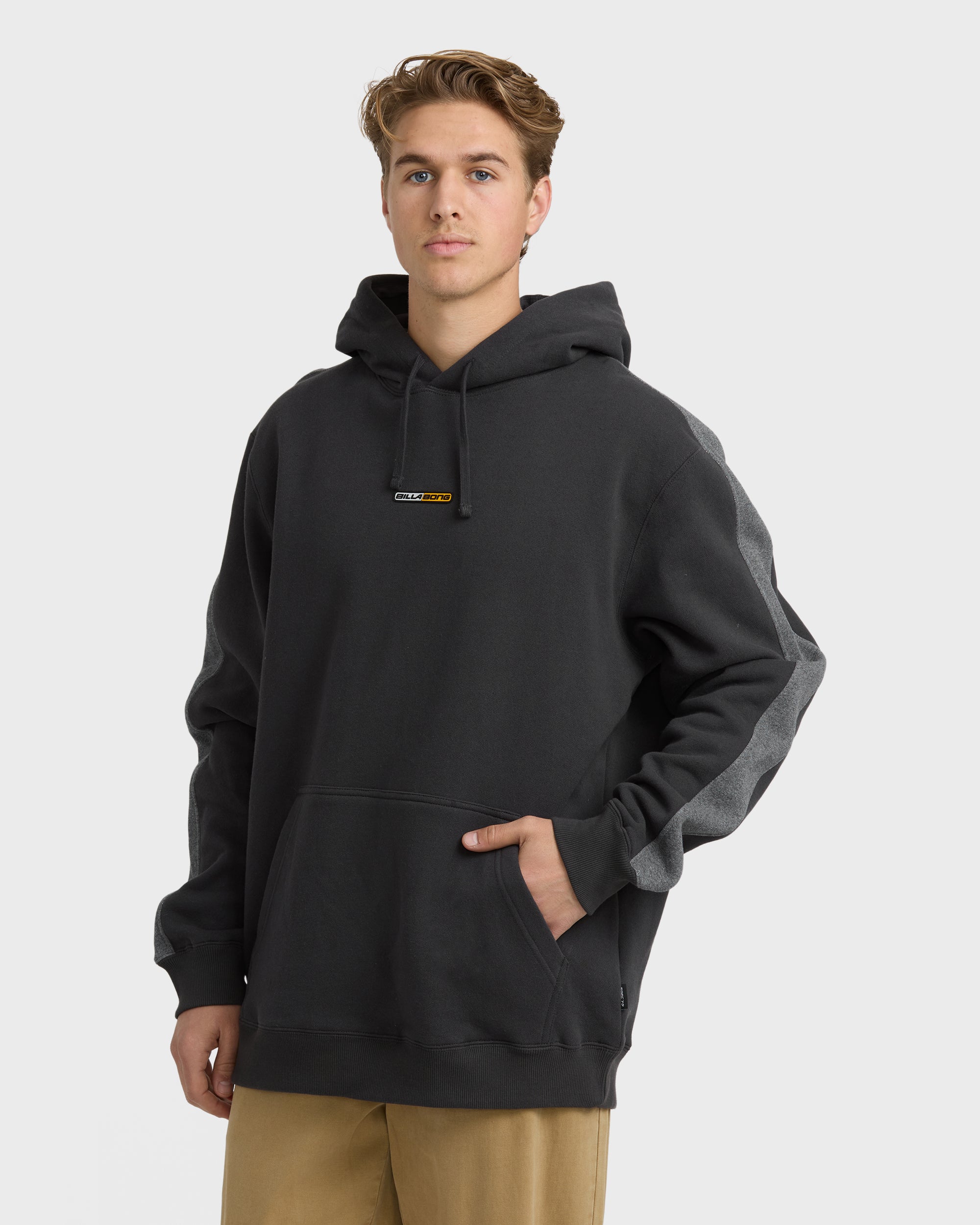 Iconic Sweatshirt - Washed Black - Image 3
