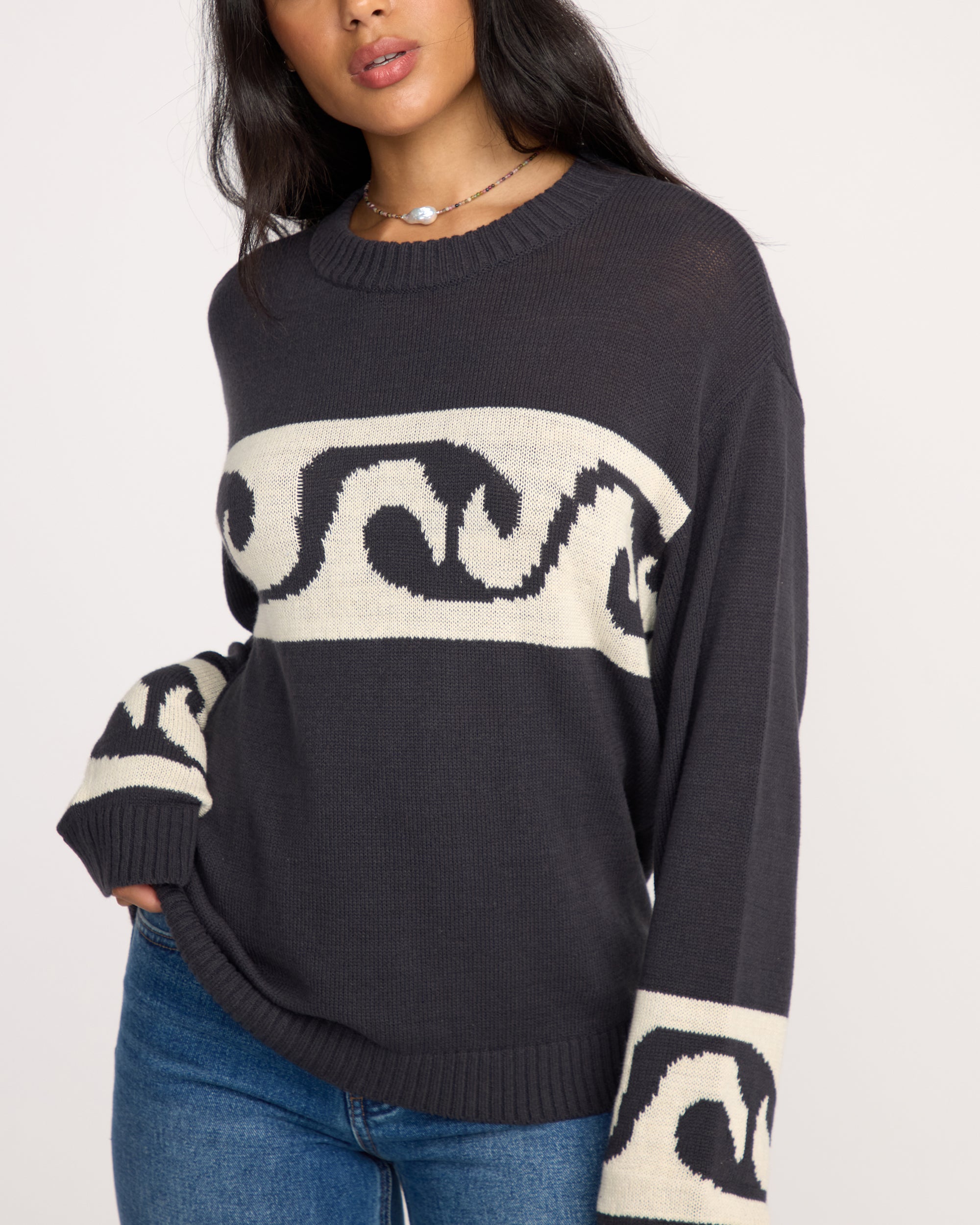 Wave Fade Sweater - Black Sands - Image 6
