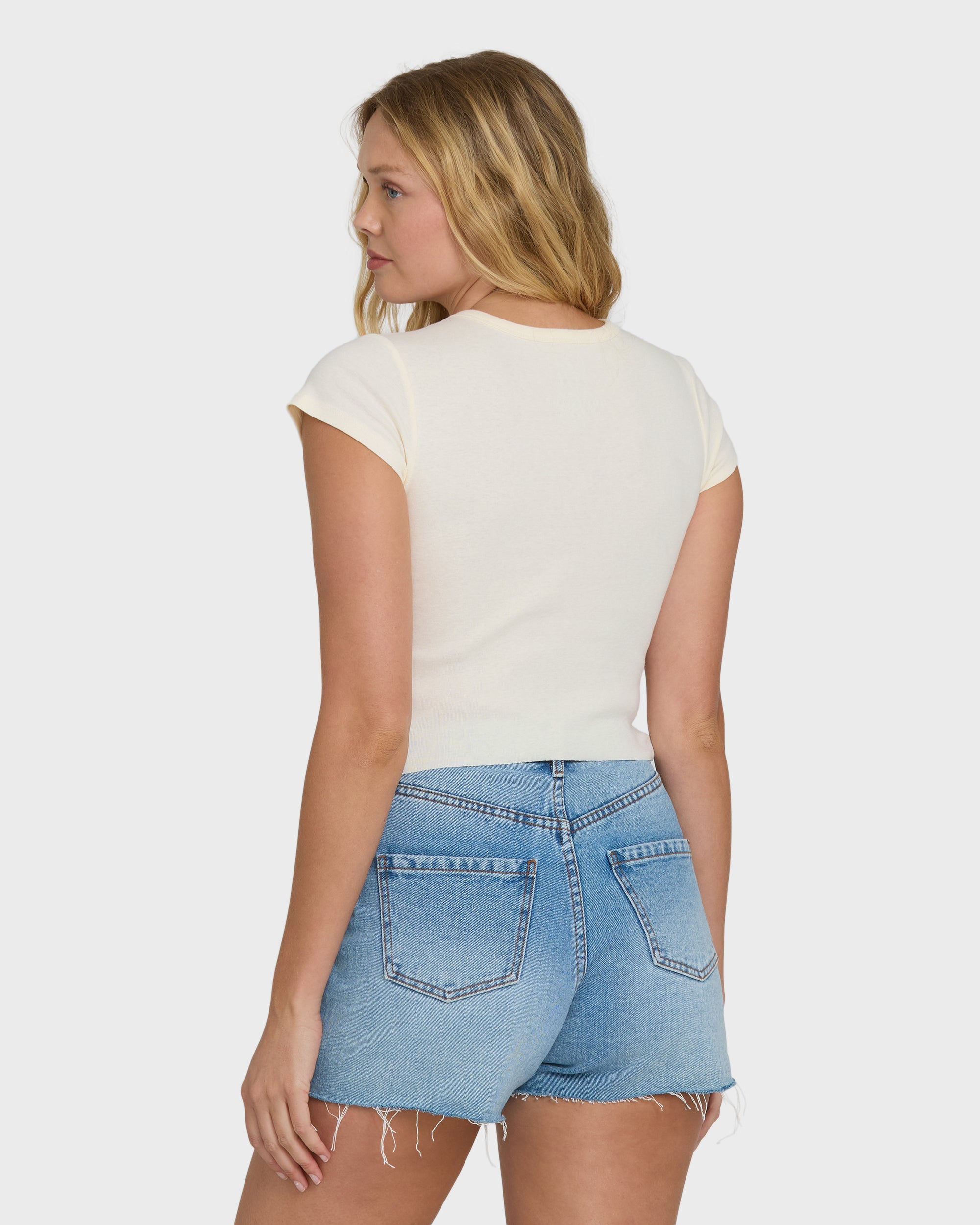 Beach Club Short Sleeve T-Shirt - Whitecap - Image 5