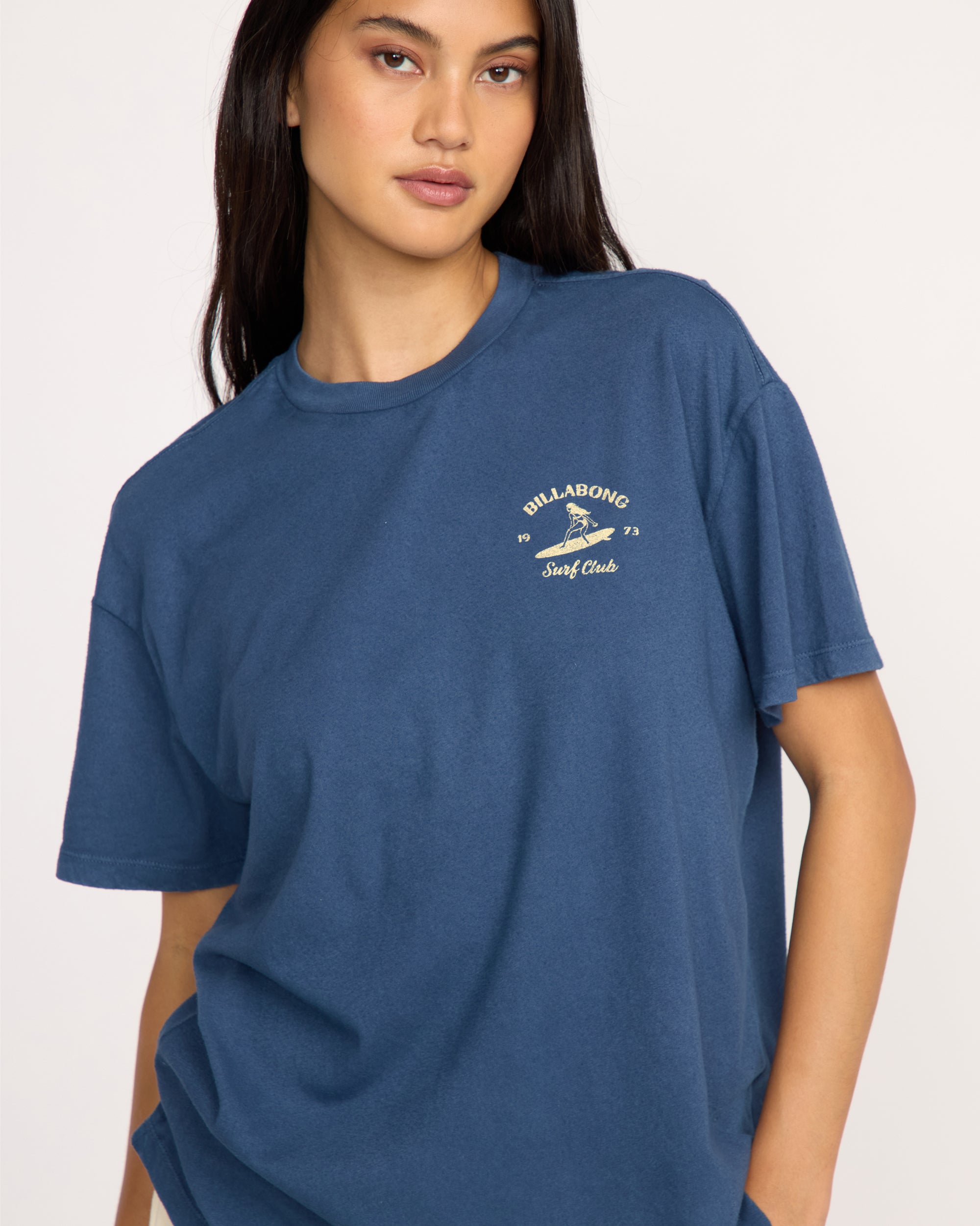 Catch Feelings T-Shirt - Navy - Image 5