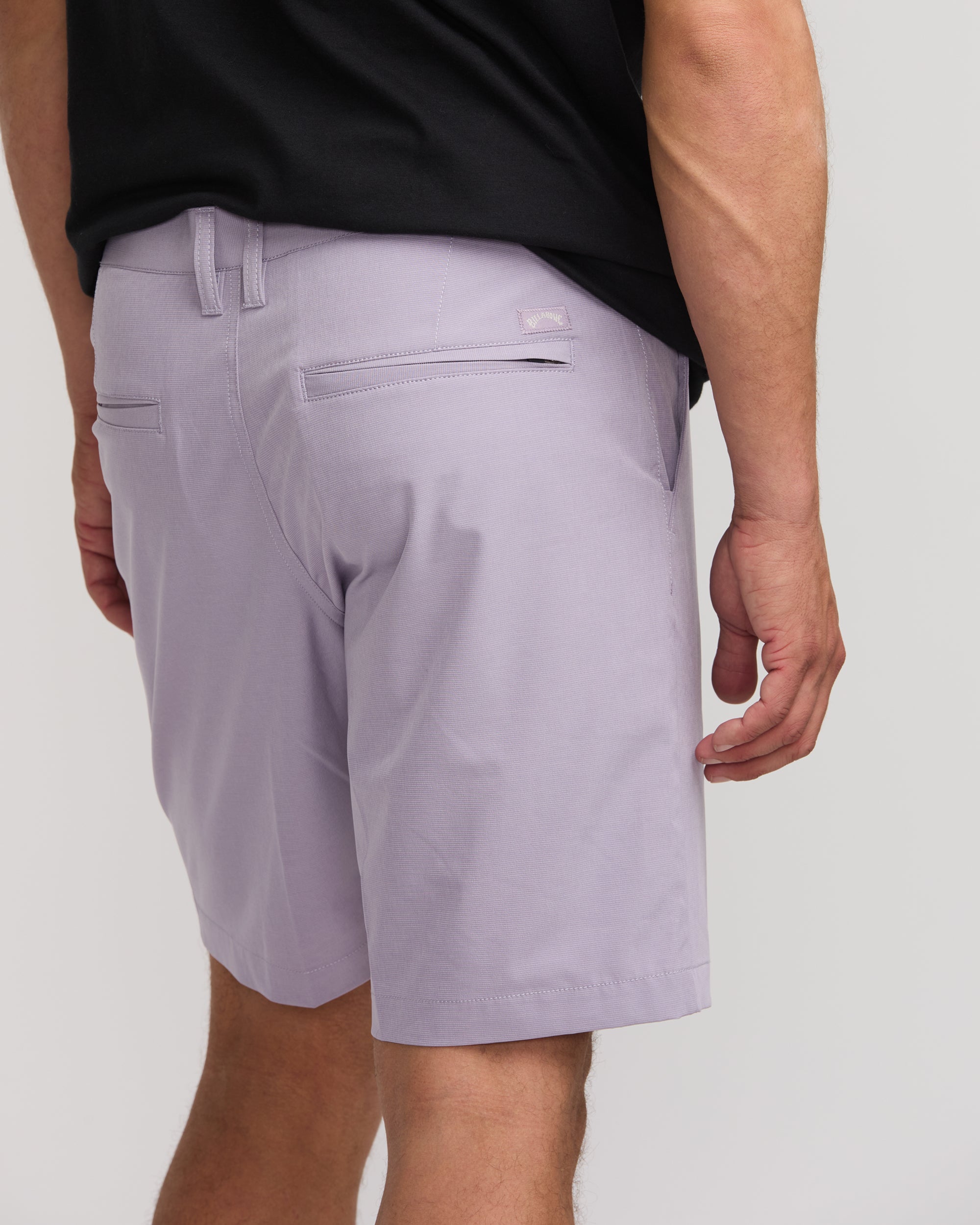 Crossfire Submersible 19 Hybrid Shorts - Light Purple - Image 8