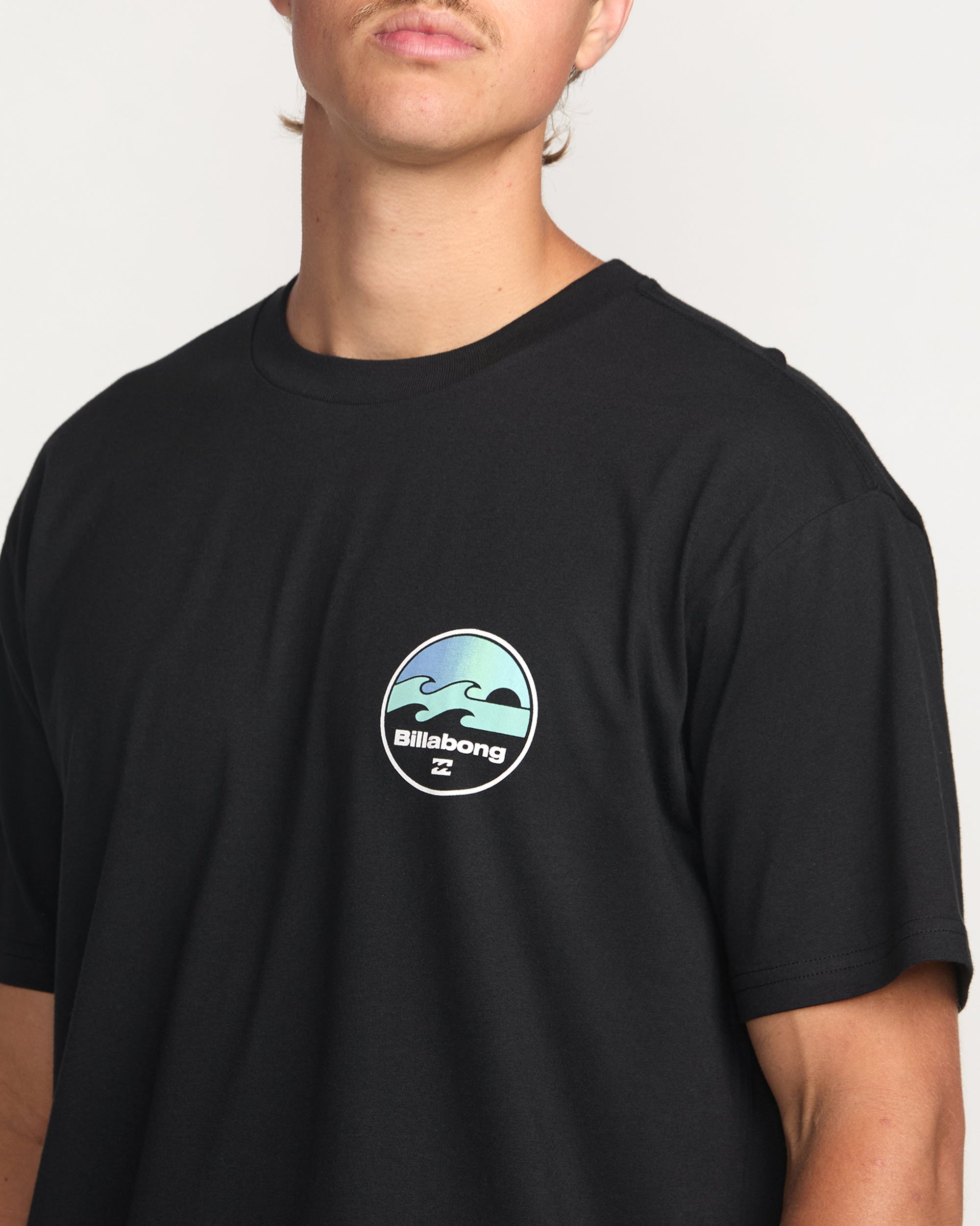Runner Premium Tee - Black - Image 7