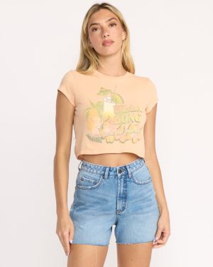 Vacay Awaits Tee - Sunstone